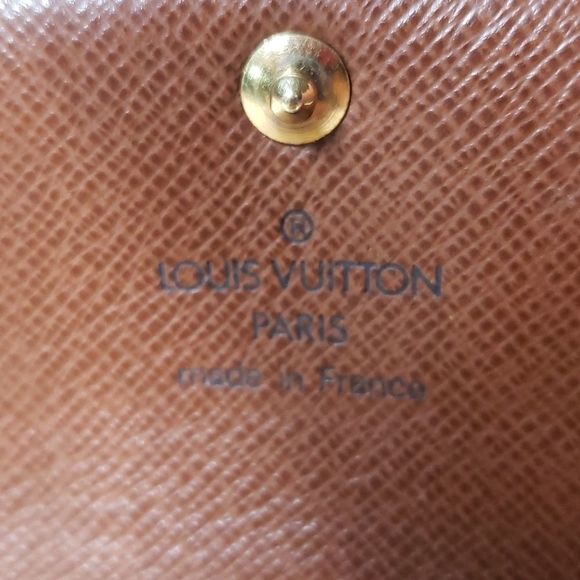 Louis Vuitton monogram key 🔑 holder - Picture 7 of 12